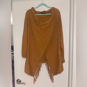 Women’s L Love Tree Sweater Shaw